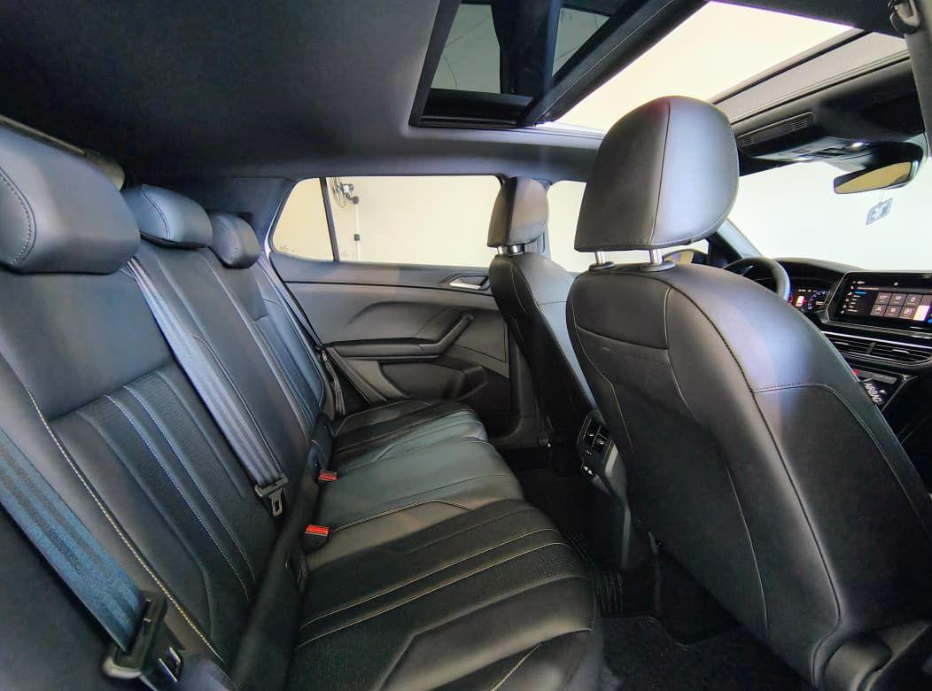 VOLKSWAGEN T-Cross - Foto