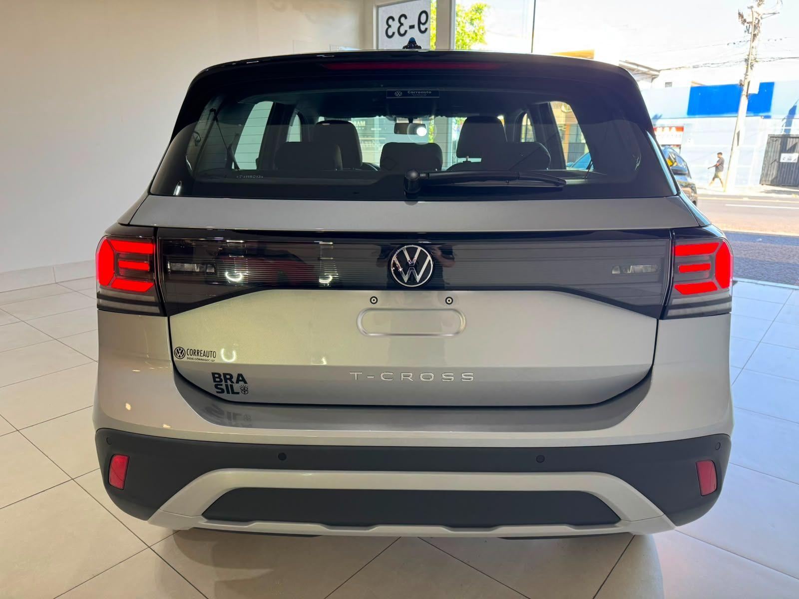 VOLKSWAGEN T-Cross - Foto