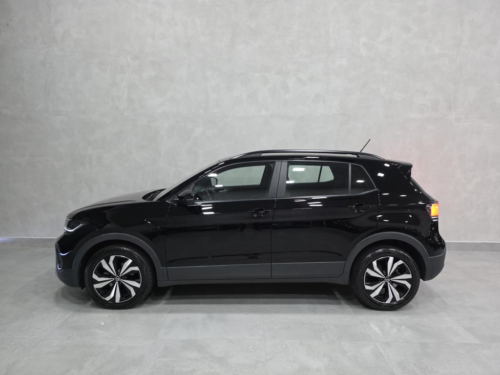 VOLKSWAGEN T-Cross - Foto