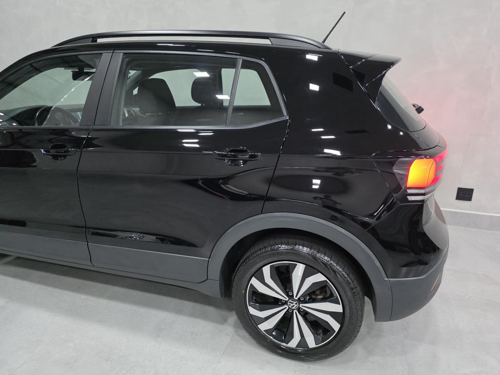 VOLKSWAGEN T-Cross - Foto
