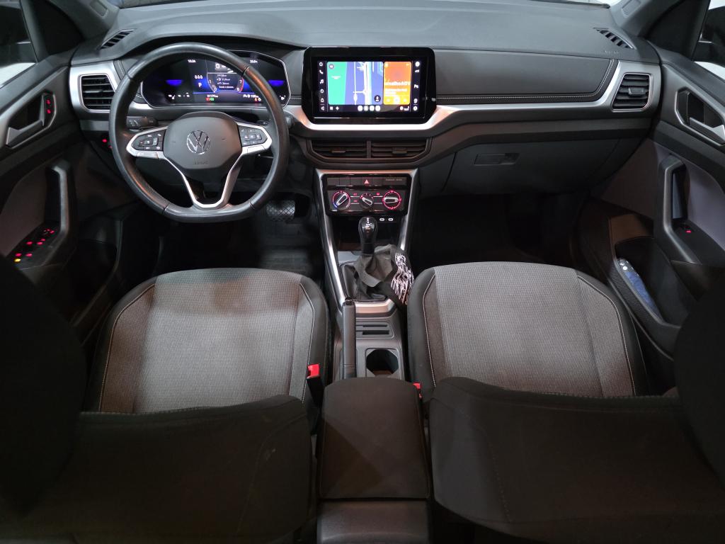 VOLKSWAGEN T-Cross - Foto