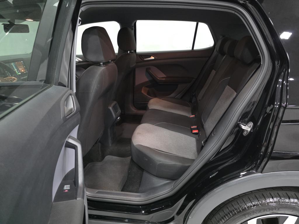 VOLKSWAGEN T-Cross - Foto