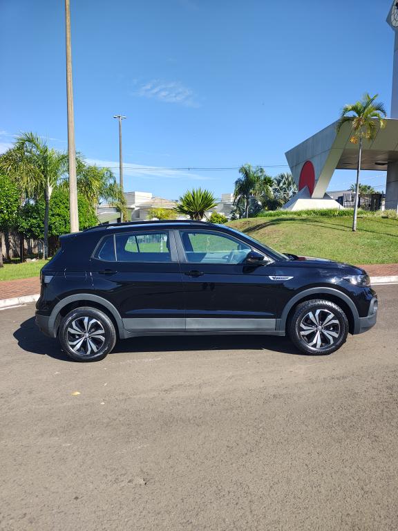 VOLKSWAGEN T-Cross - Foto
