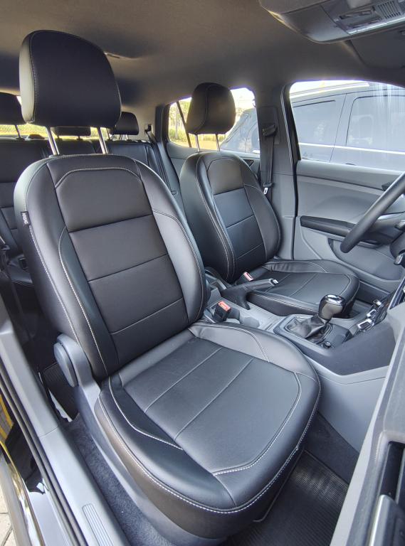 VOLKSWAGEN T-Cross - Foto
