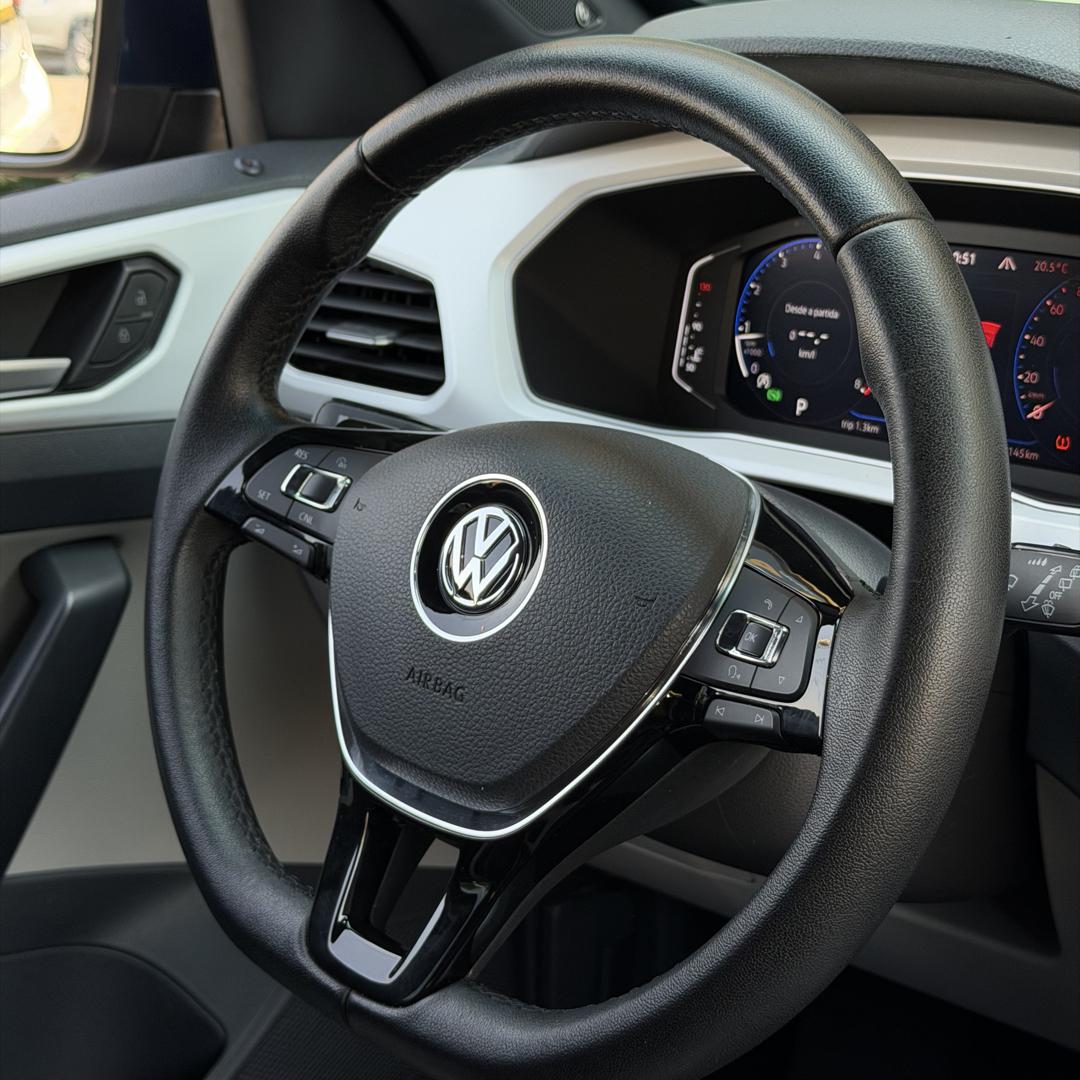 VOLKSWAGEN T-Cross - Foto