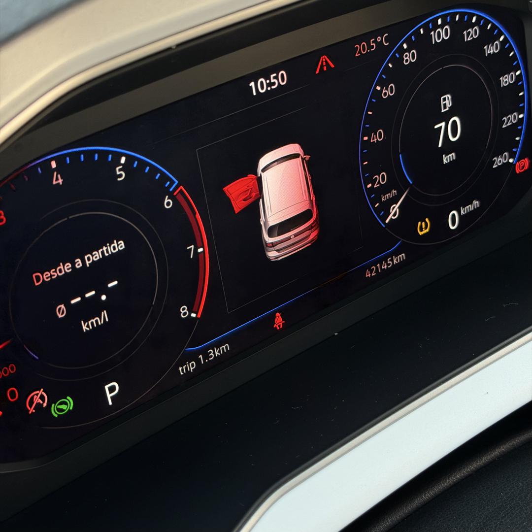VOLKSWAGEN T-Cross - Foto