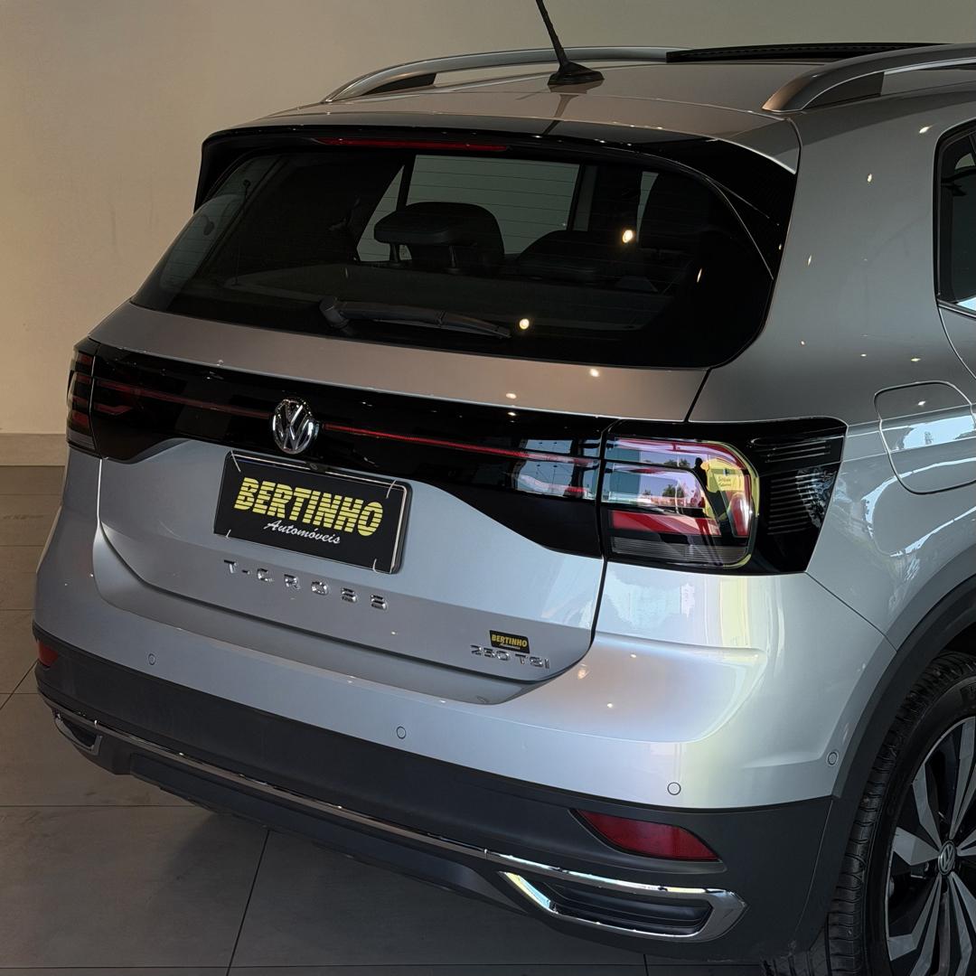 VOLKSWAGEN T-Cross - Foto