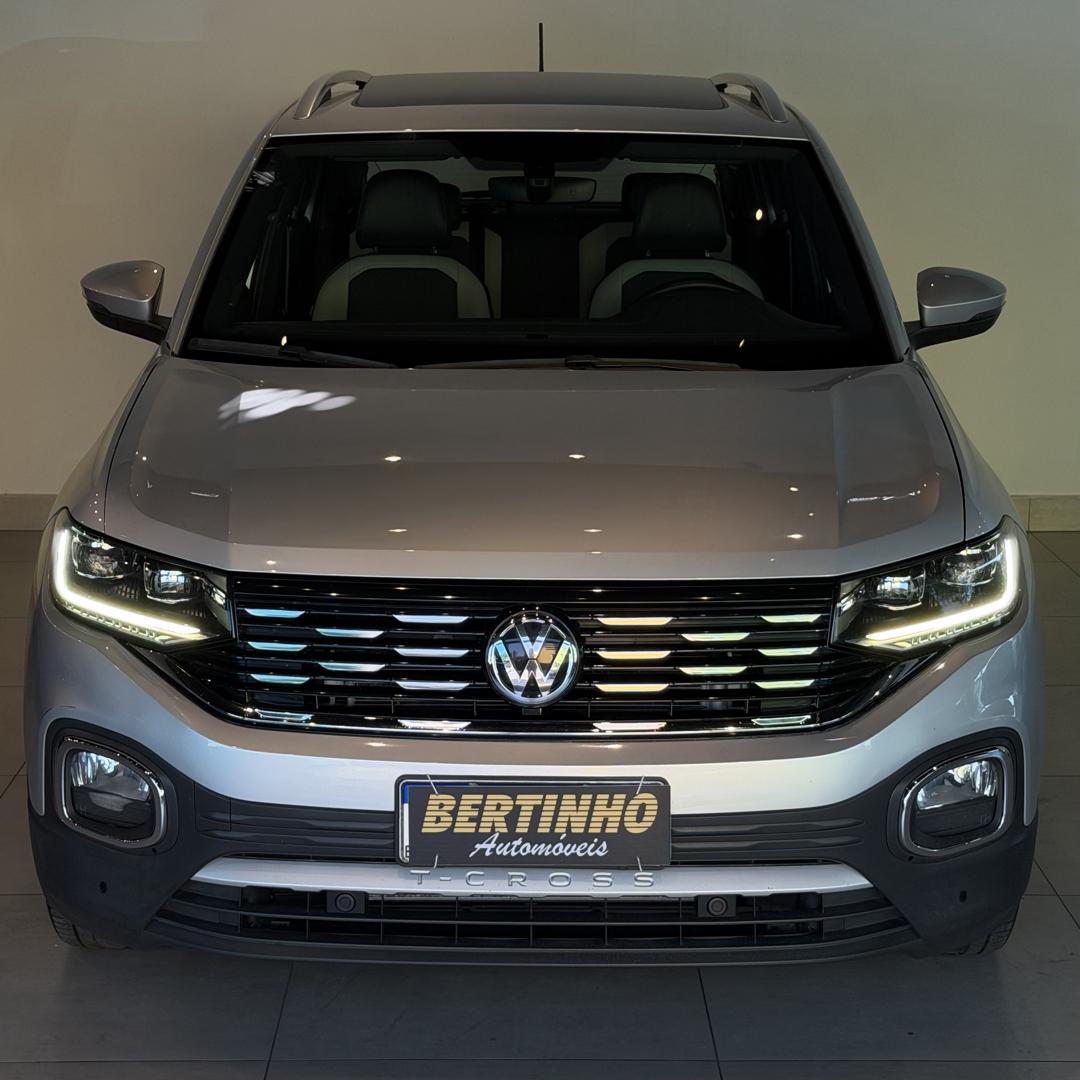 VOLKSWAGEN T-Cross - Foto