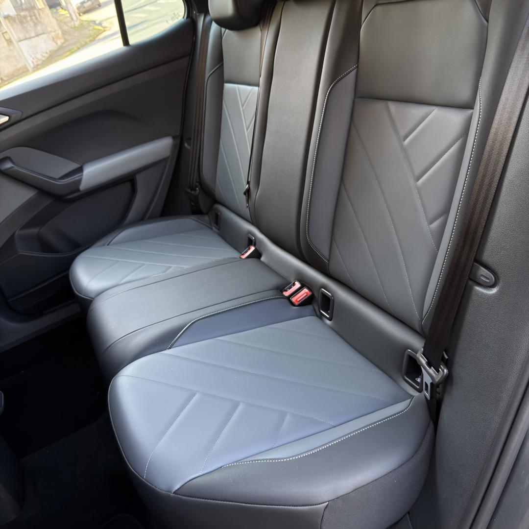 VOLKSWAGEN T-Cross - Foto