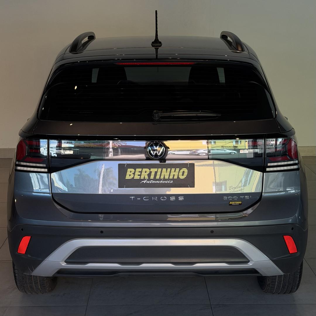 VOLKSWAGEN T-Cross - Foto