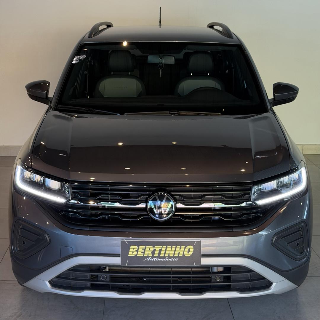 VOLKSWAGEN T-Cross - Foto