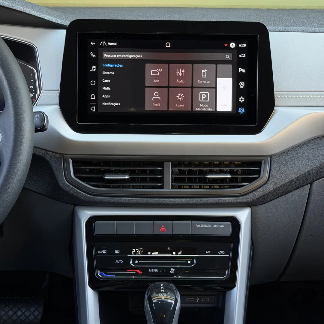 VOLKSWAGEN T-Cross - Foto