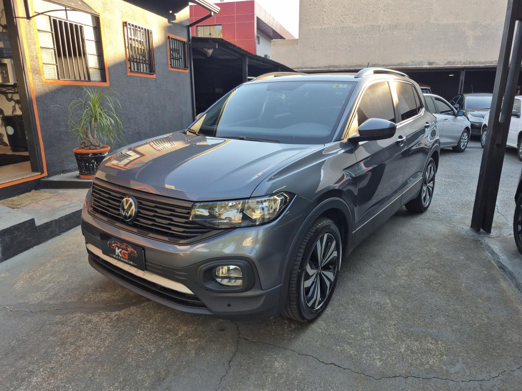 VOLKSWAGEN T-Cross - Foto