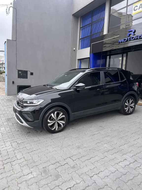 VOLKSWAGEN T-Cross - Foto