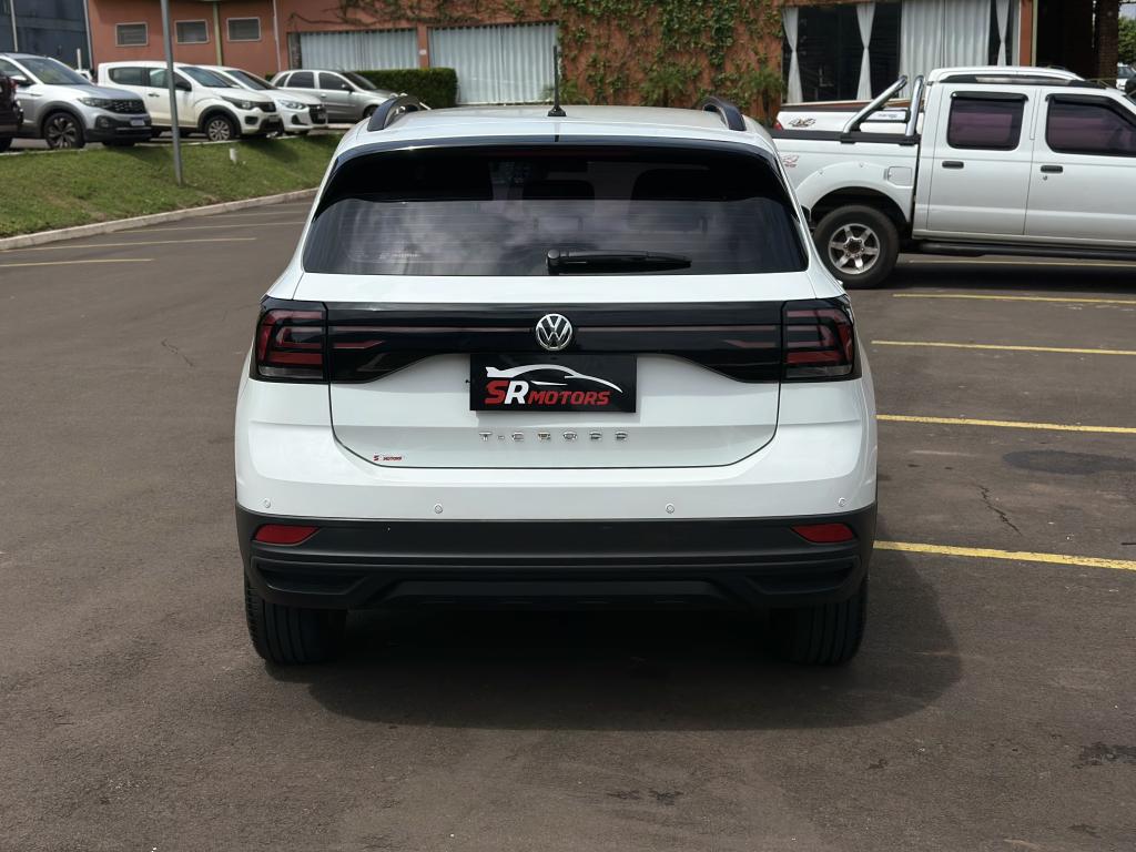 VOLKSWAGEN T-Cross - Foto