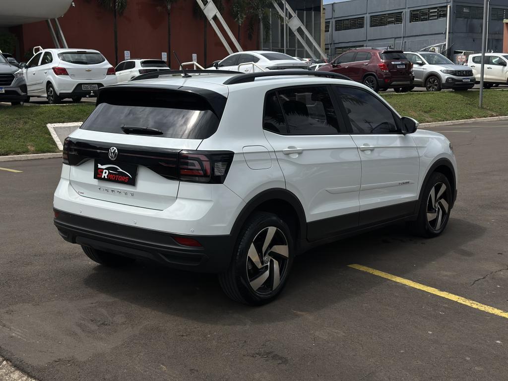 VOLKSWAGEN T-Cross - Foto