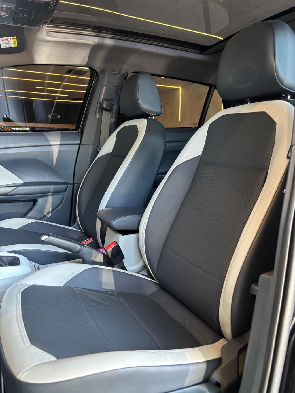 VOLKSWAGEN T-Cross - Foto