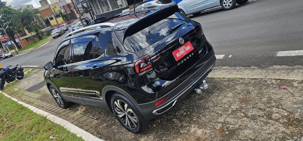 VOLKSWAGEN T-Cross - Foto