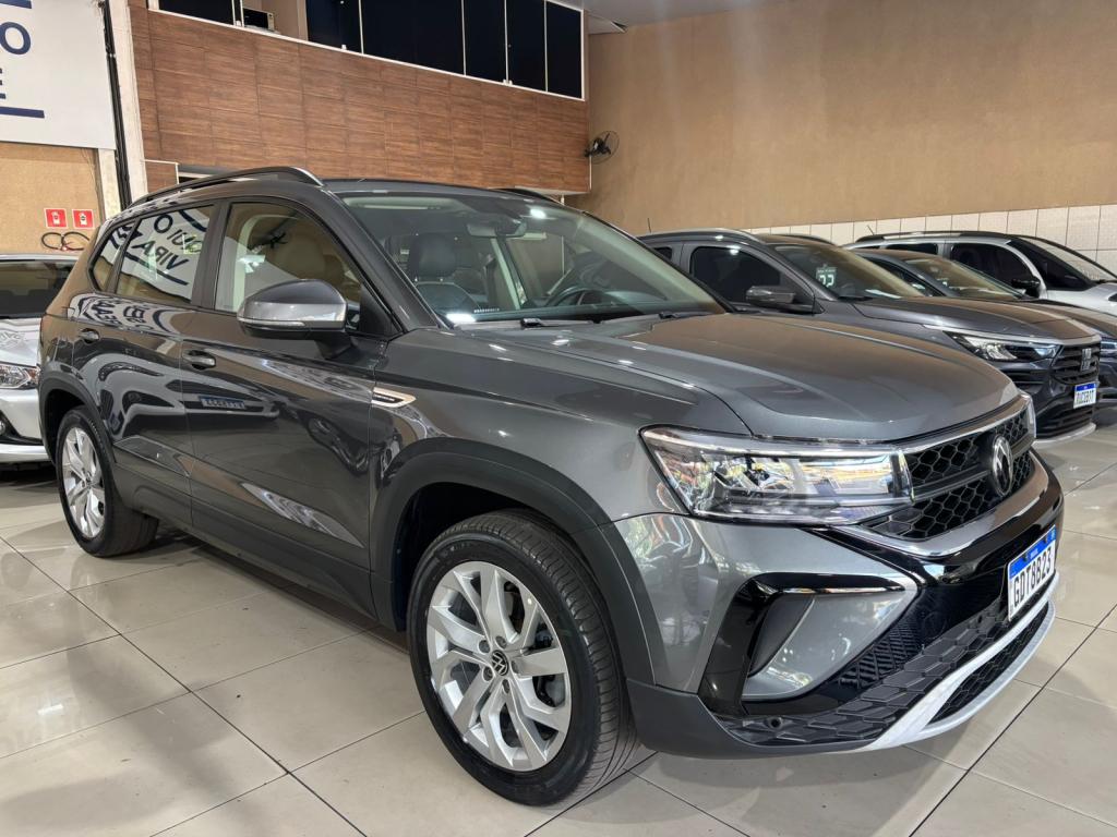VOLKSWAGEN Taos