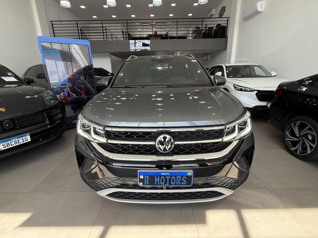 VOLKSWAGEN Taos - Foto