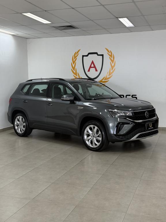 VOLKSWAGEN Taos - Foto