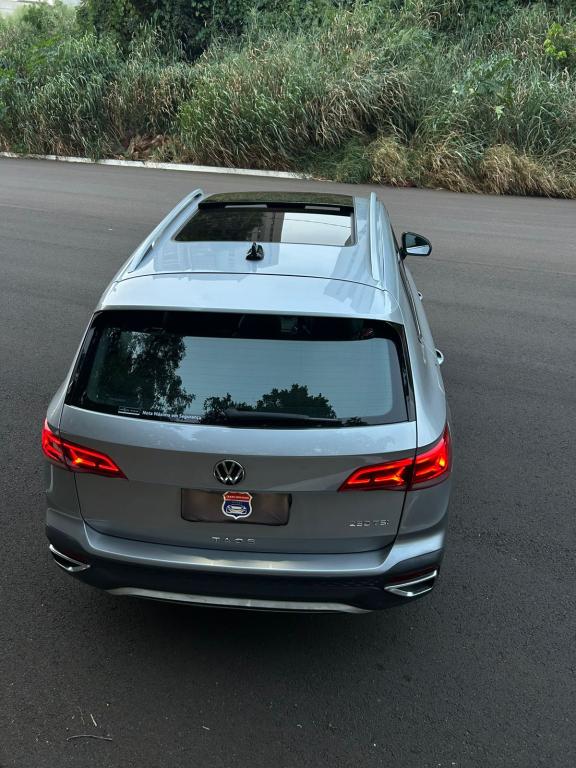 VOLKSWAGEN Taos - Foto