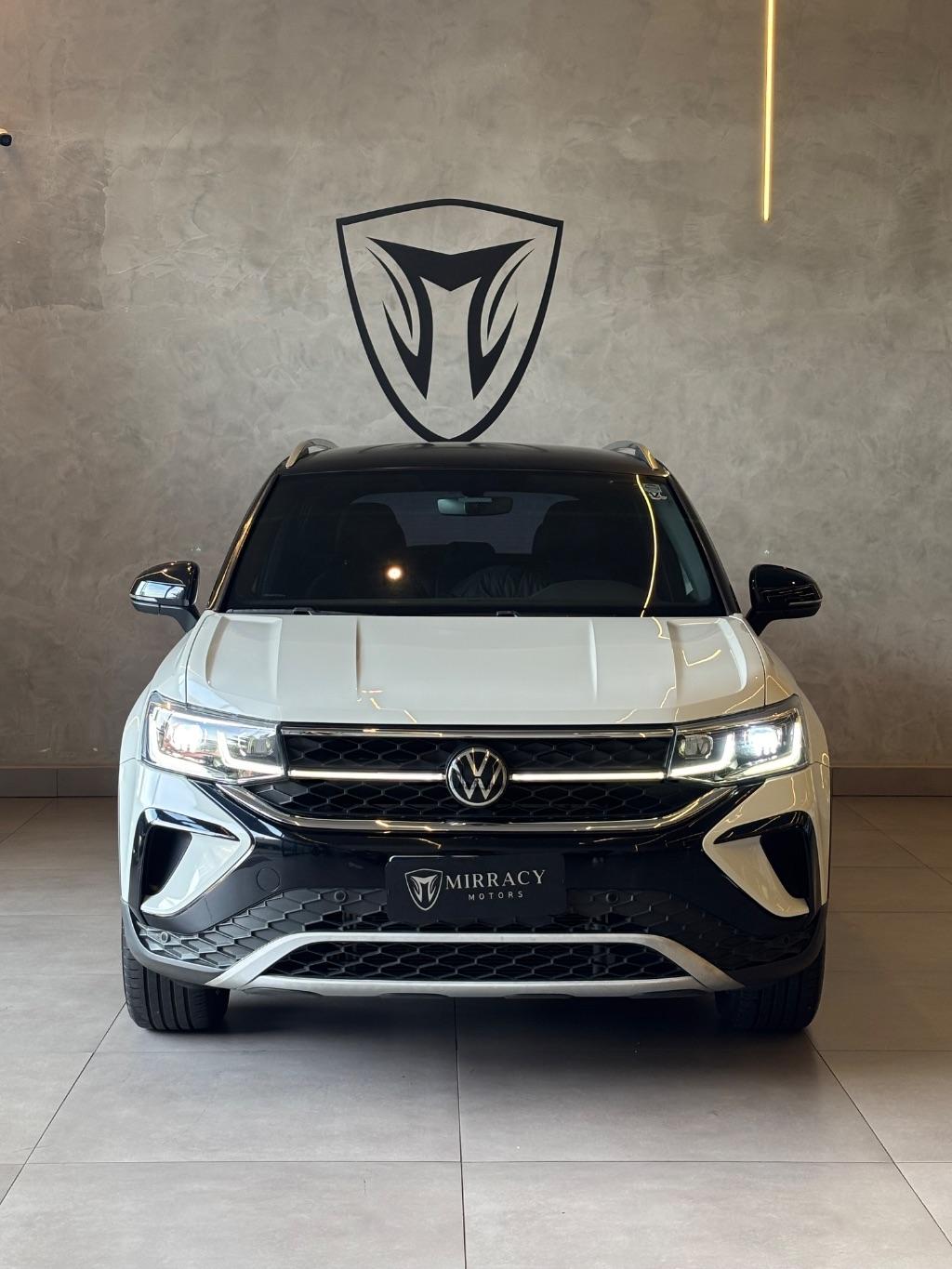 VOLKSWAGEN Taos - Foto