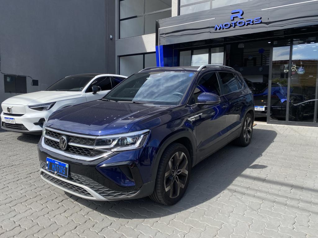 VOLKSWAGEN Taos - Foto