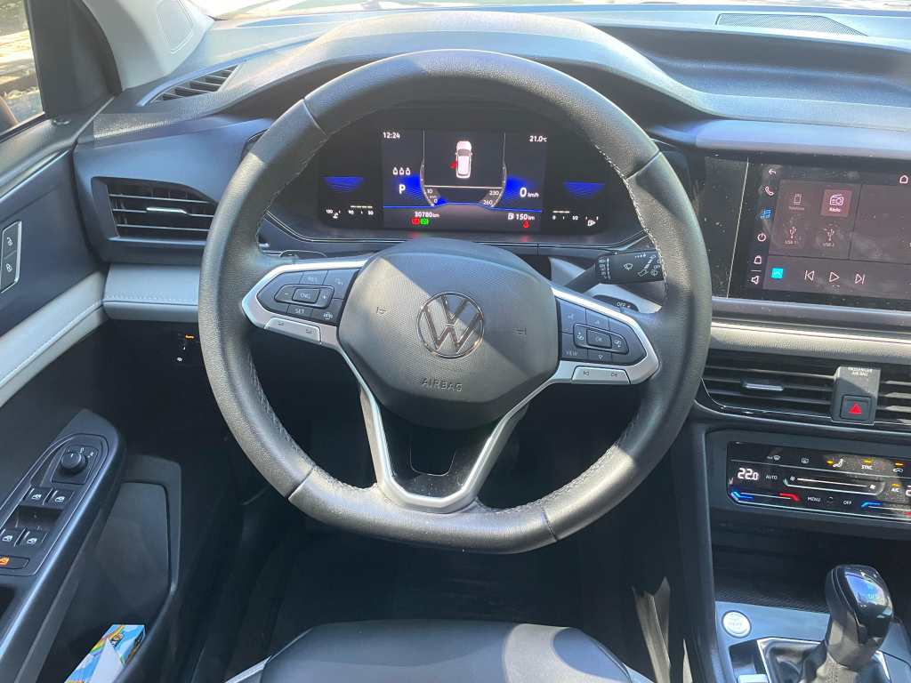 VOLKSWAGEN Taos - Foto