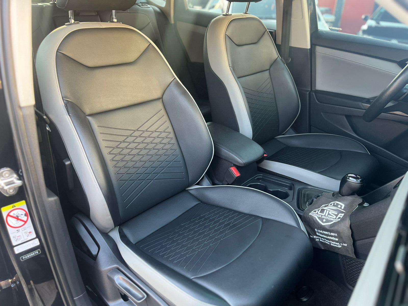 VOLKSWAGEN Taos - Foto