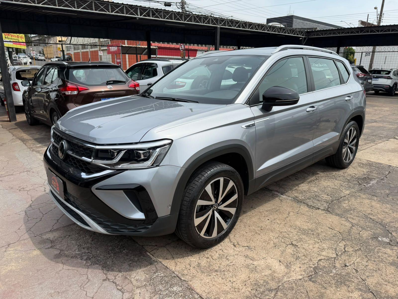 VOLKSWAGEN Taos