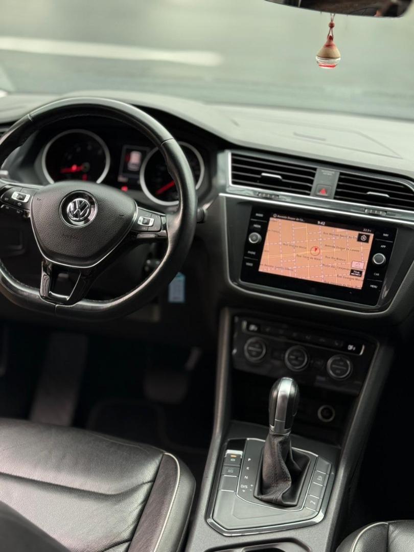 VOLKSWAGEN Tiguan - Foto