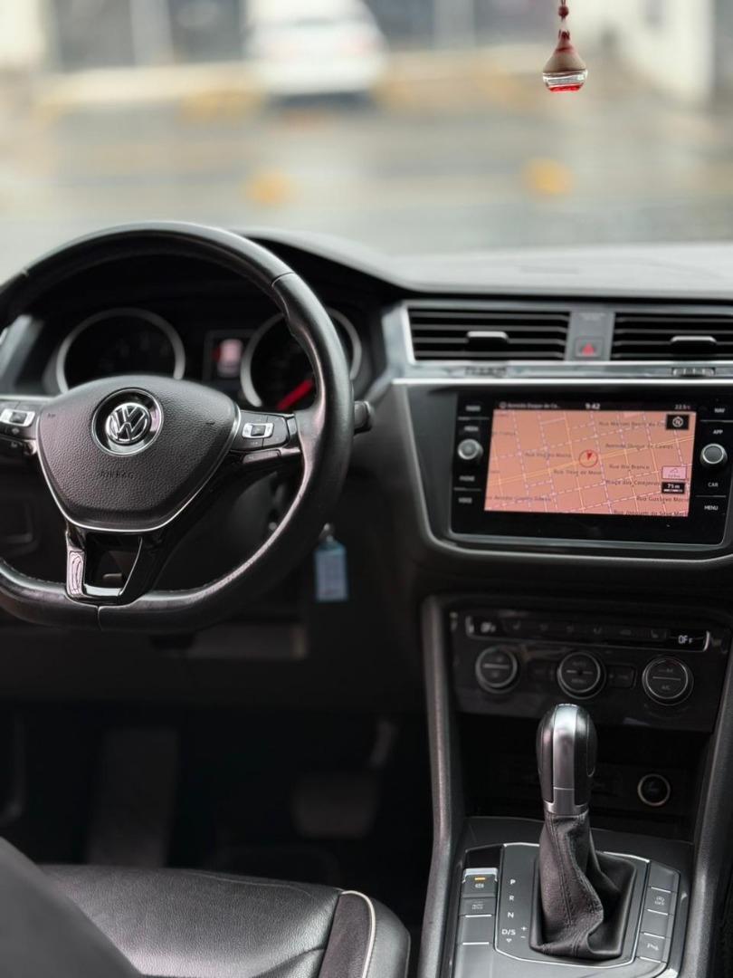 VOLKSWAGEN Tiguan - Foto