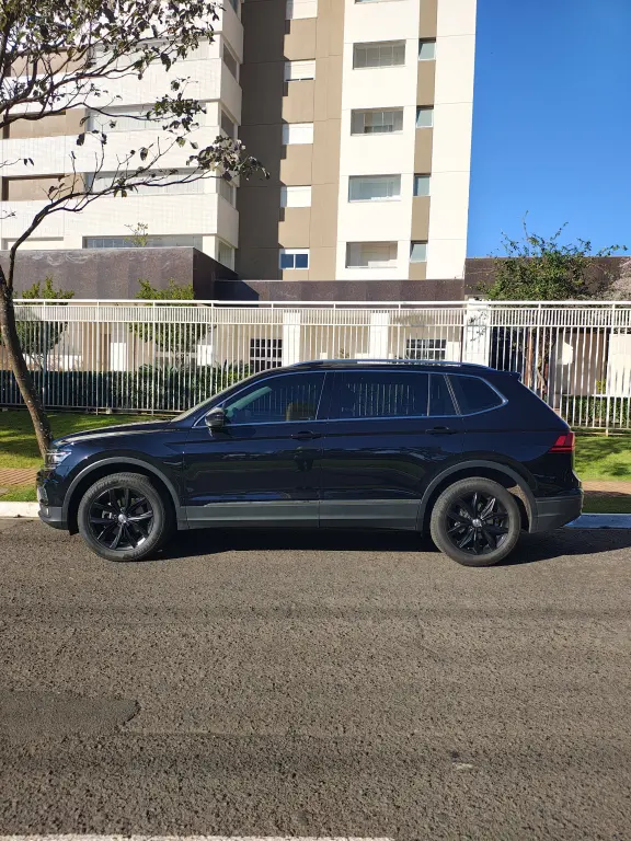 VOLKSWAGEN Tiguan - Foto