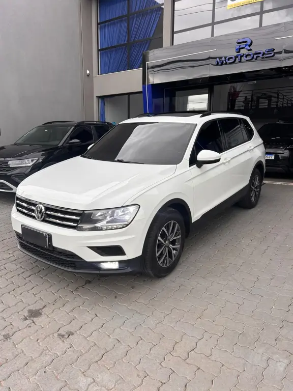 VOLKSWAGEN Tiguan - Foto