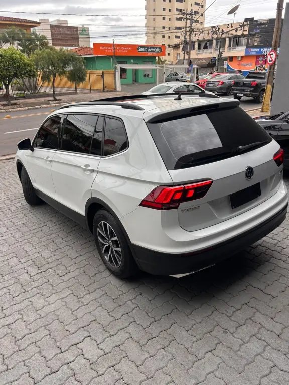 VOLKSWAGEN Tiguan - Foto
