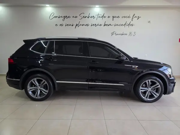 VOLKSWAGEN Tiguan - Foto