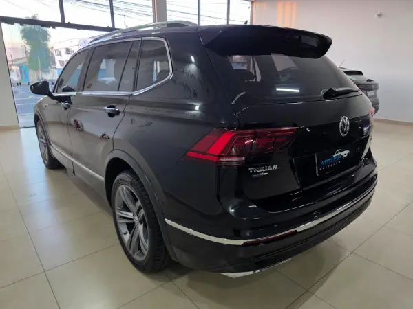 VOLKSWAGEN Tiguan - Foto