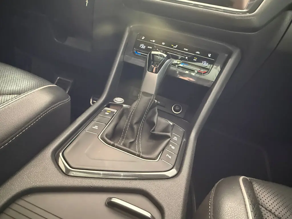 VOLKSWAGEN Tiguan - Foto