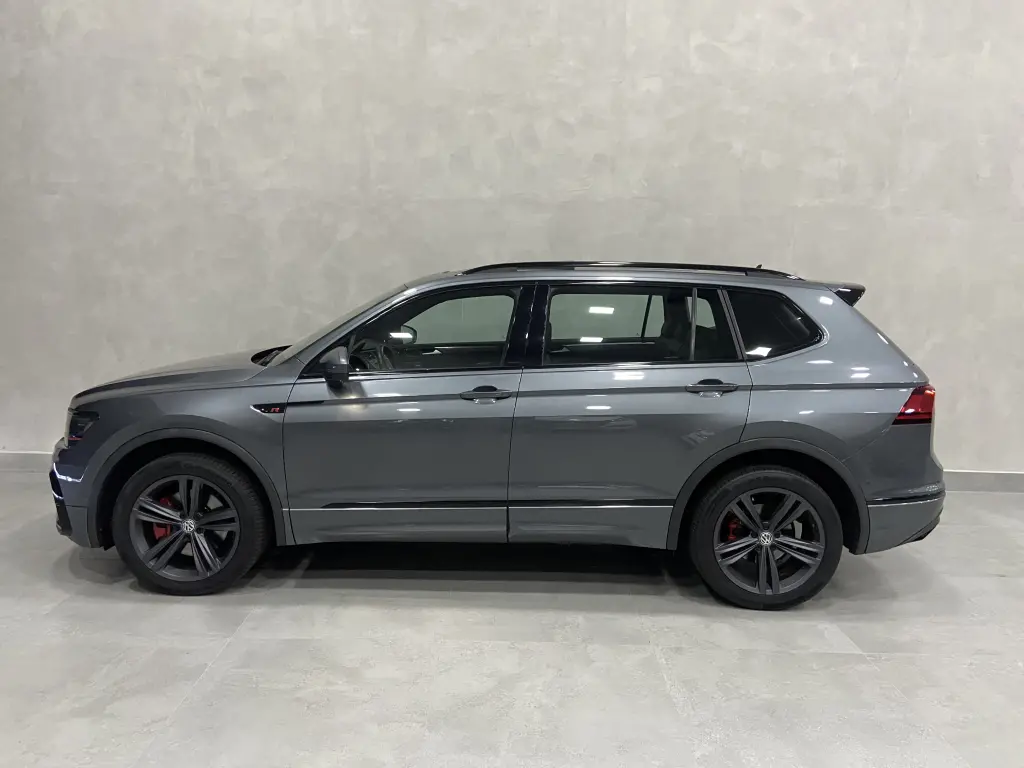 VOLKSWAGEN Tiguan - Foto