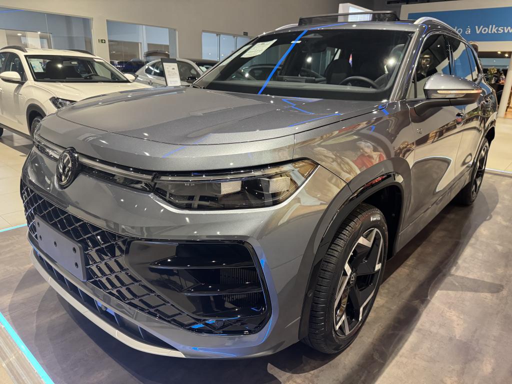 VOLKSWAGEN Tiguan - Foto