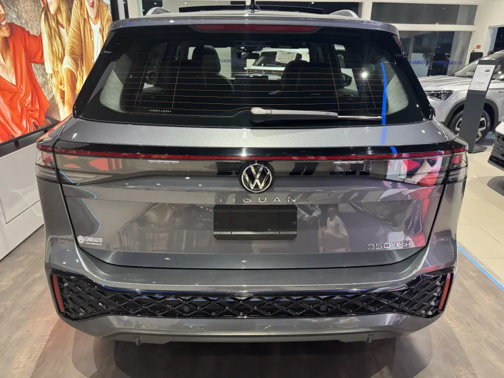 VOLKSWAGEN Tiguan - Foto
