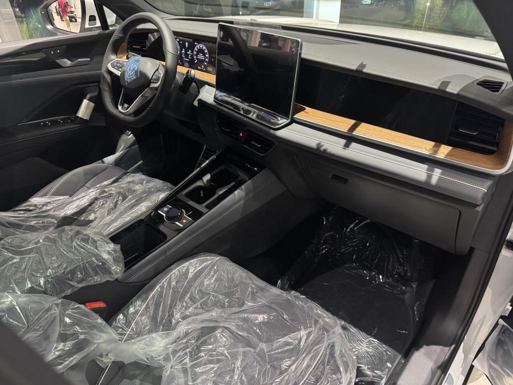 VOLKSWAGEN Tiguan - Foto