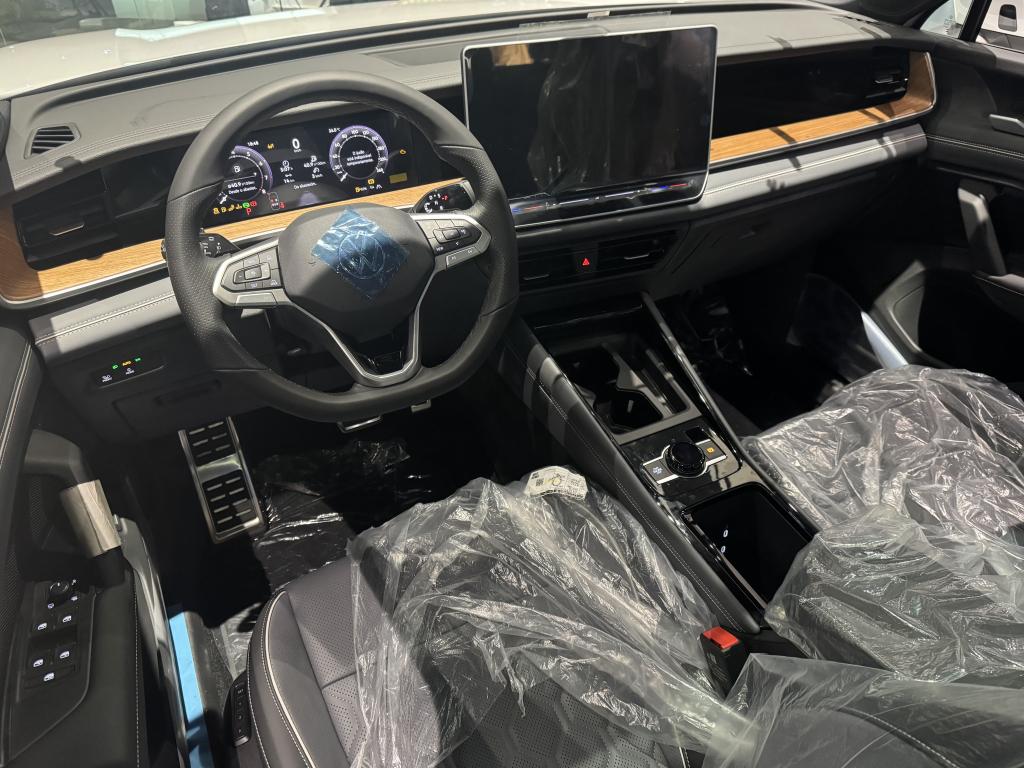 VOLKSWAGEN Tiguan - Foto
