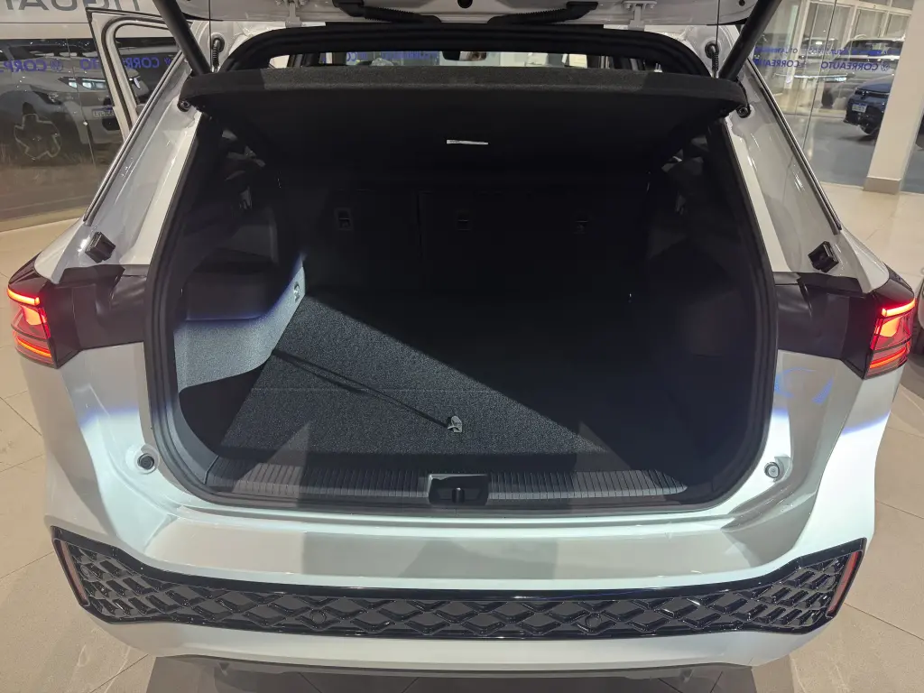 VOLKSWAGEN Tiguan - Foto