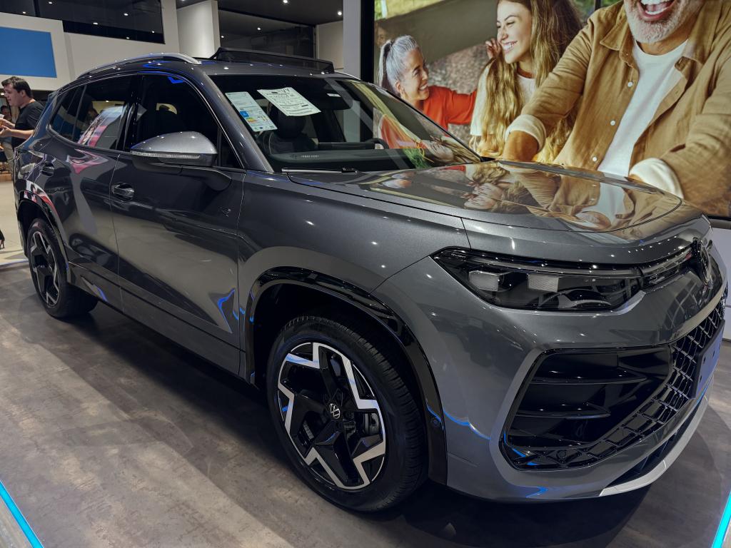 VOLKSWAGEN Tiguan - Foto