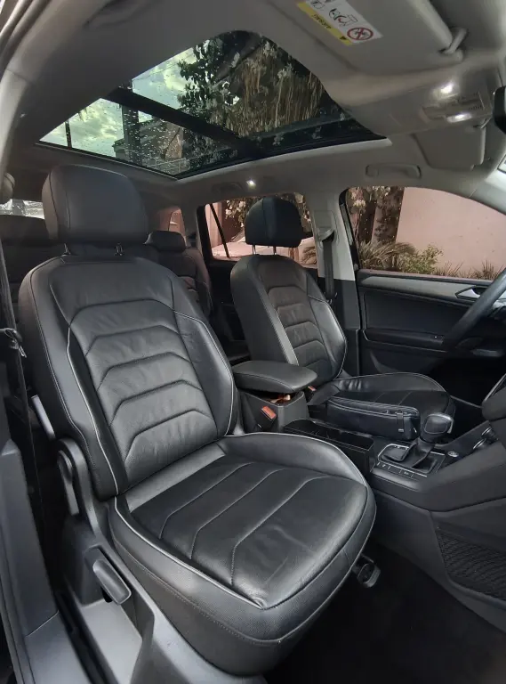 VOLKSWAGEN Tiguan - Foto
