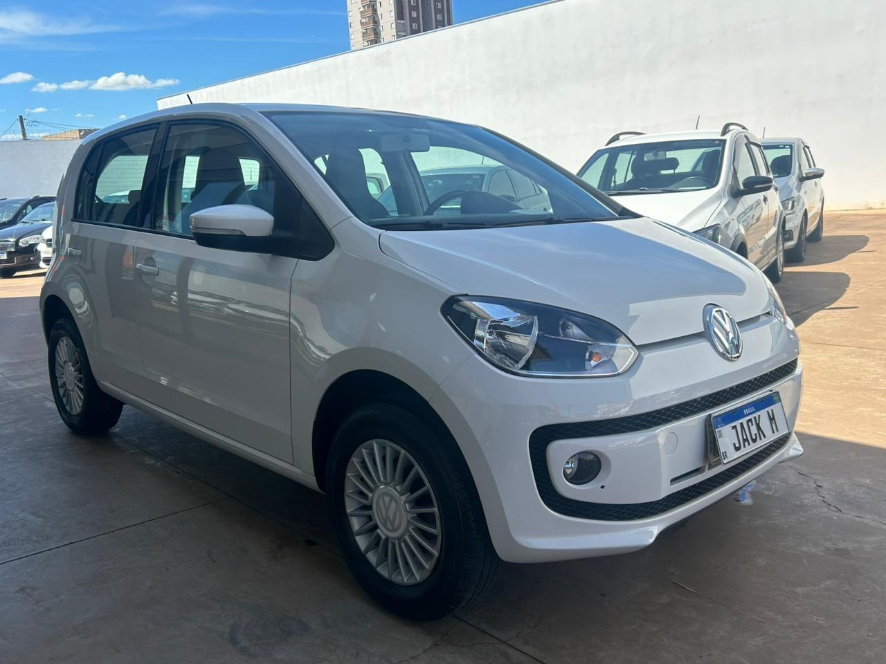VOLKSWAGEN UP - Foto
