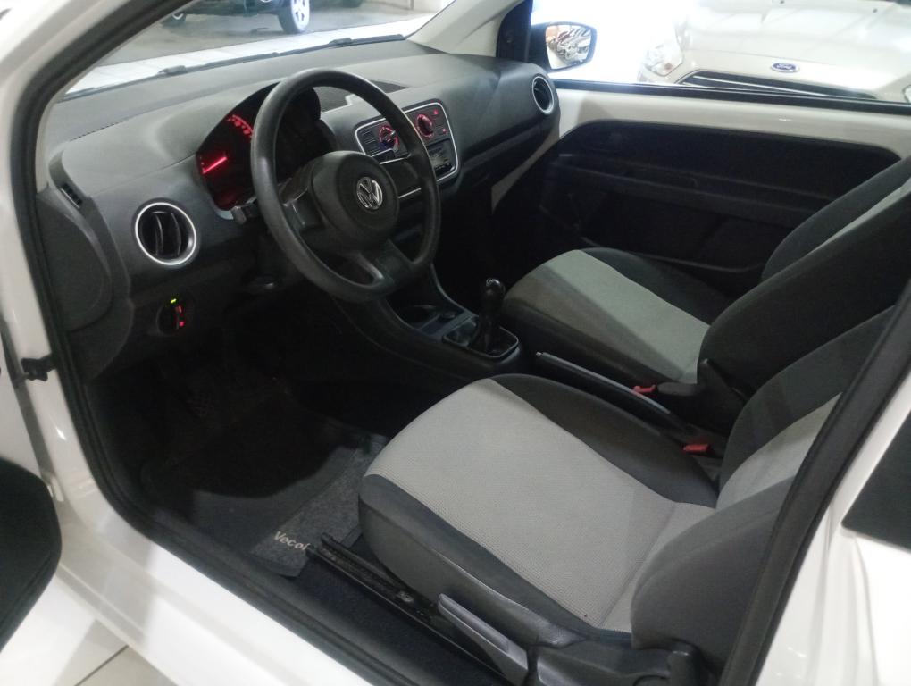 VOLKSWAGEN UP - Foto