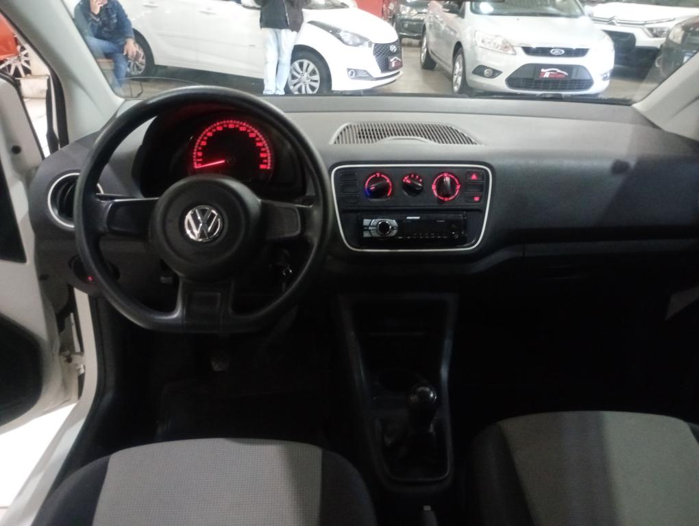 VOLKSWAGEN UP - Foto